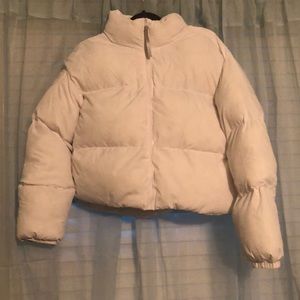 Cropped white puffer jacket